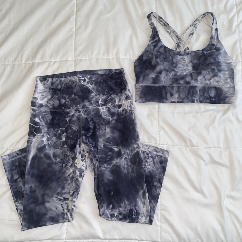 Lululemon Matching Set, Wunder Under 21" Leggings… - image 5